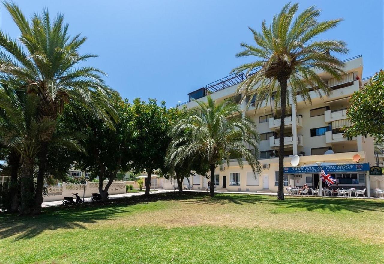 Beach Apartment Montemarcarihuela Torremolinos Luaran gambar